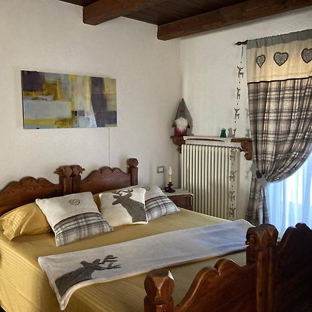 La Peiro Douco Pension Roure Turin Buitenkant foto